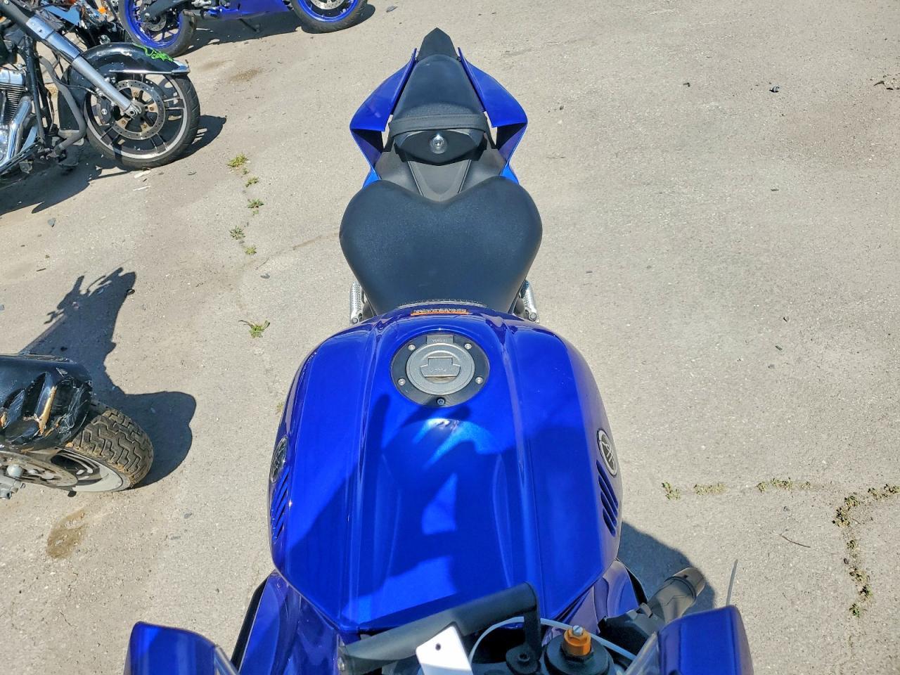 2022 Yamaha YZFR7