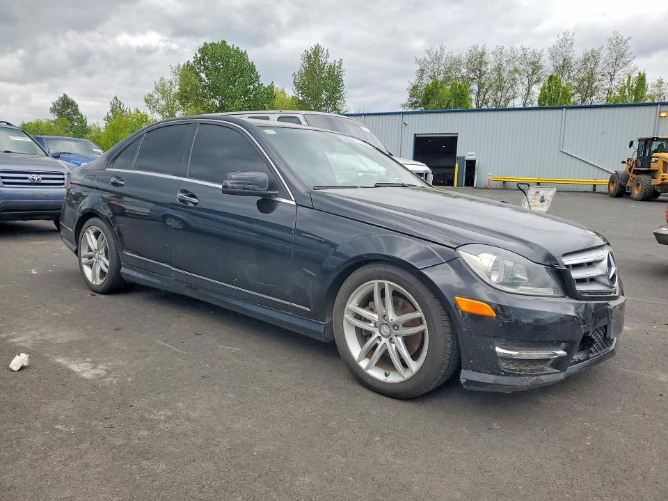 2013 Mercedes-Benz C 250