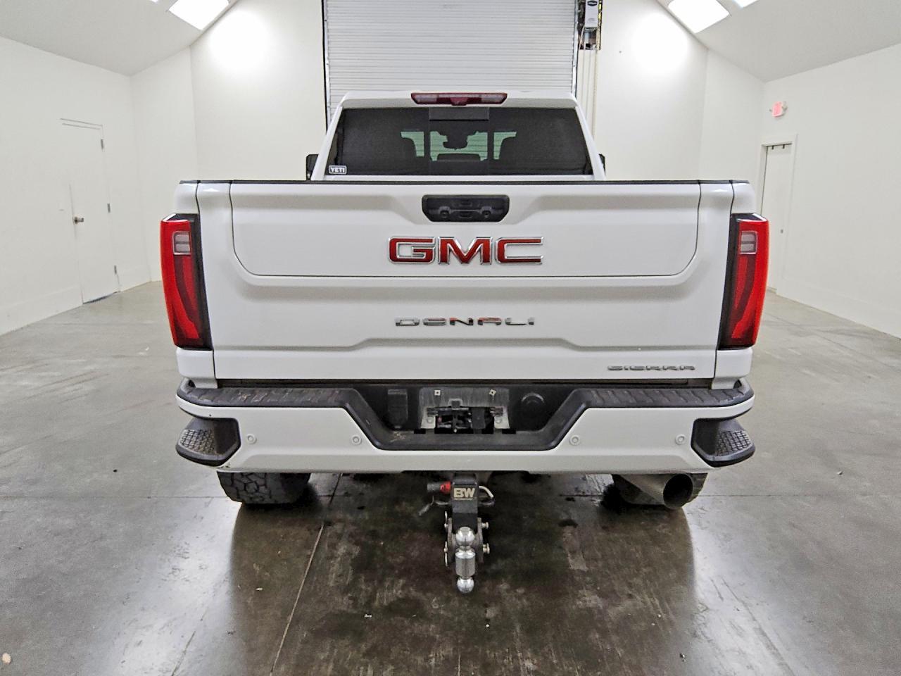 2024 GMC Sierra K2500 Denali