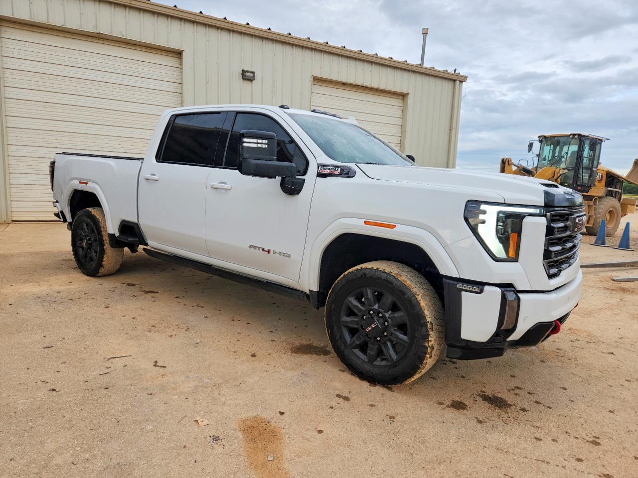 2024 GMC Sierra K2500 AT4