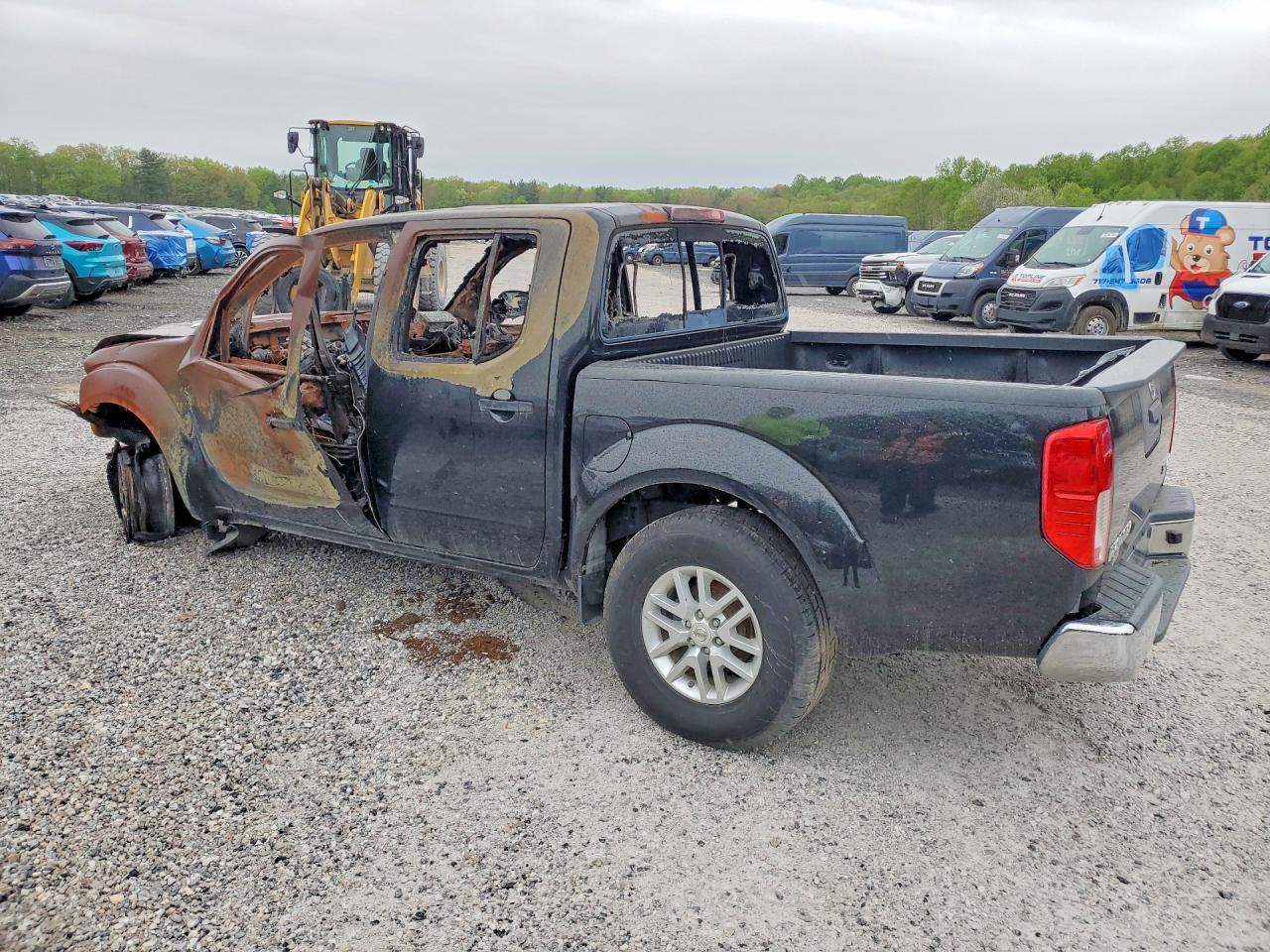 2016 Nissan Frontier SV