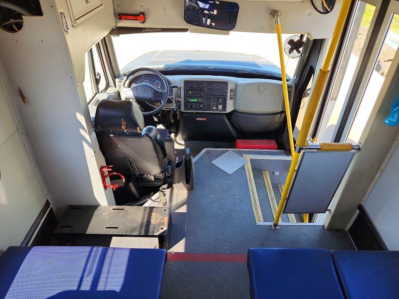 2013 Ic Corporation 3000 AC