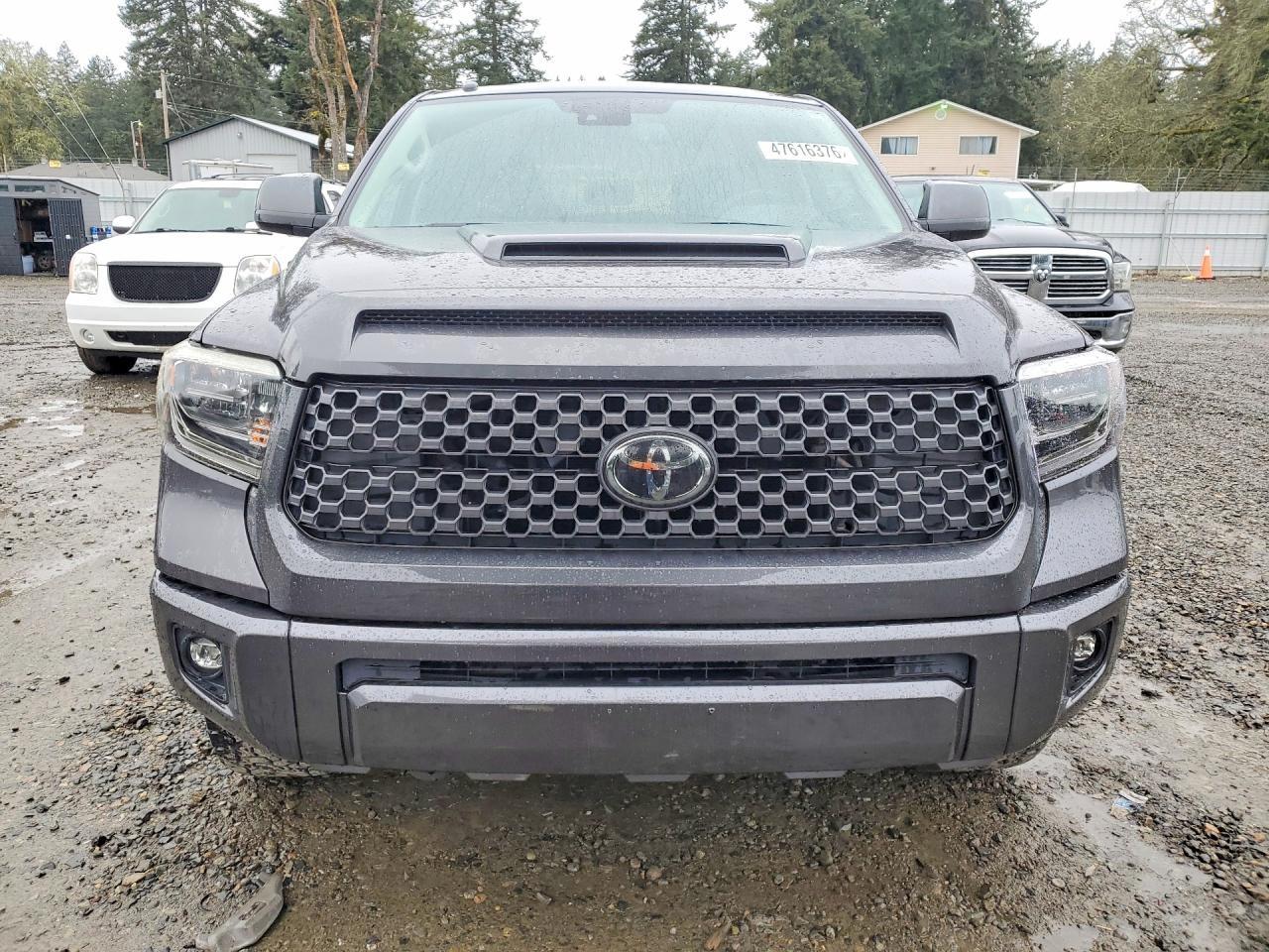 2018 Toyota Tundra SR5