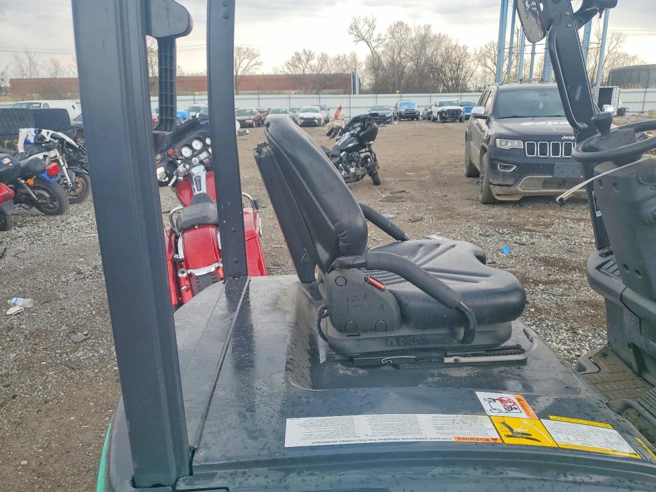 2000 Mitsubishi FB20PNT Forklift