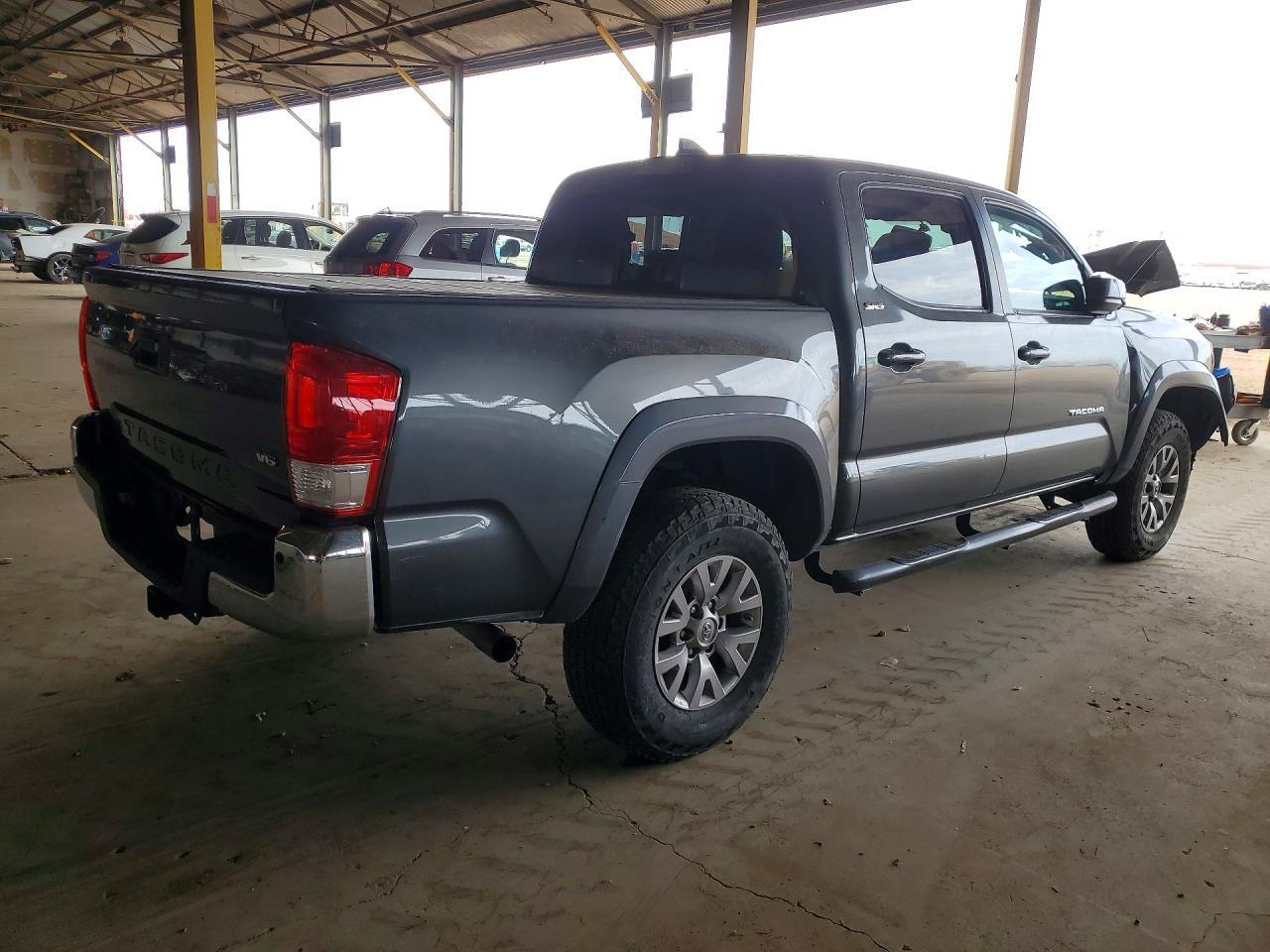 2017 Toyota Tacoma SR5 V6