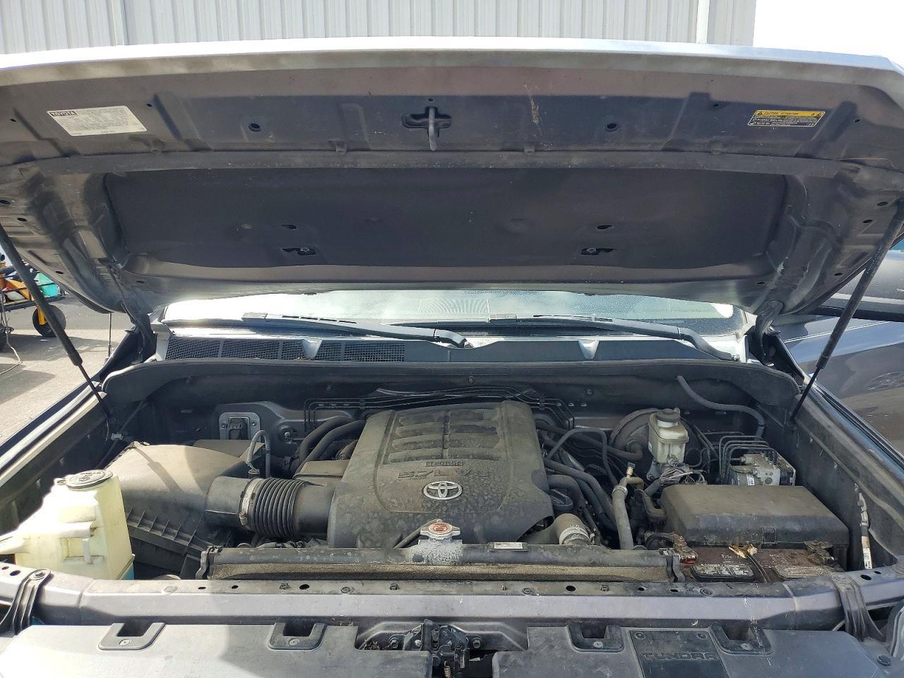 2018 Toyota Tundra SR5