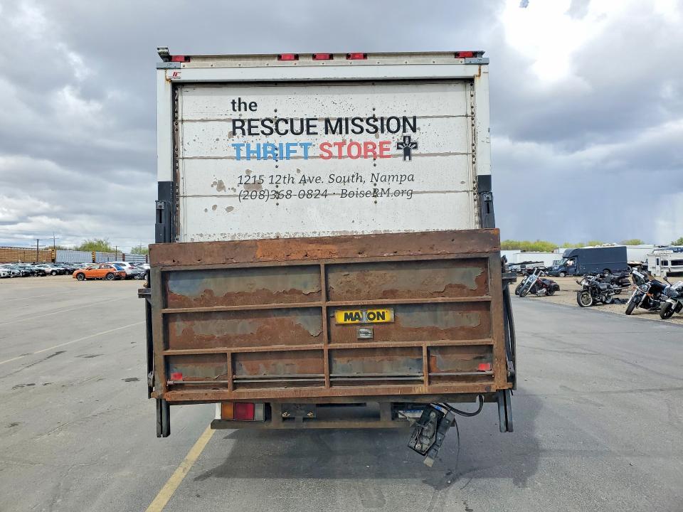2012 Isuzu Npr-box Truck