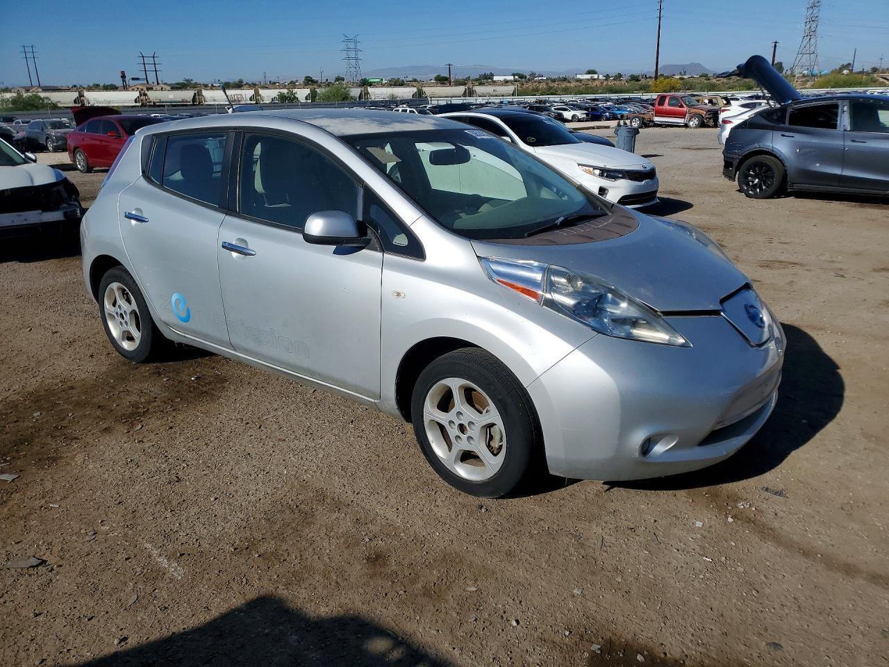 2011 Nissan Leaf sv