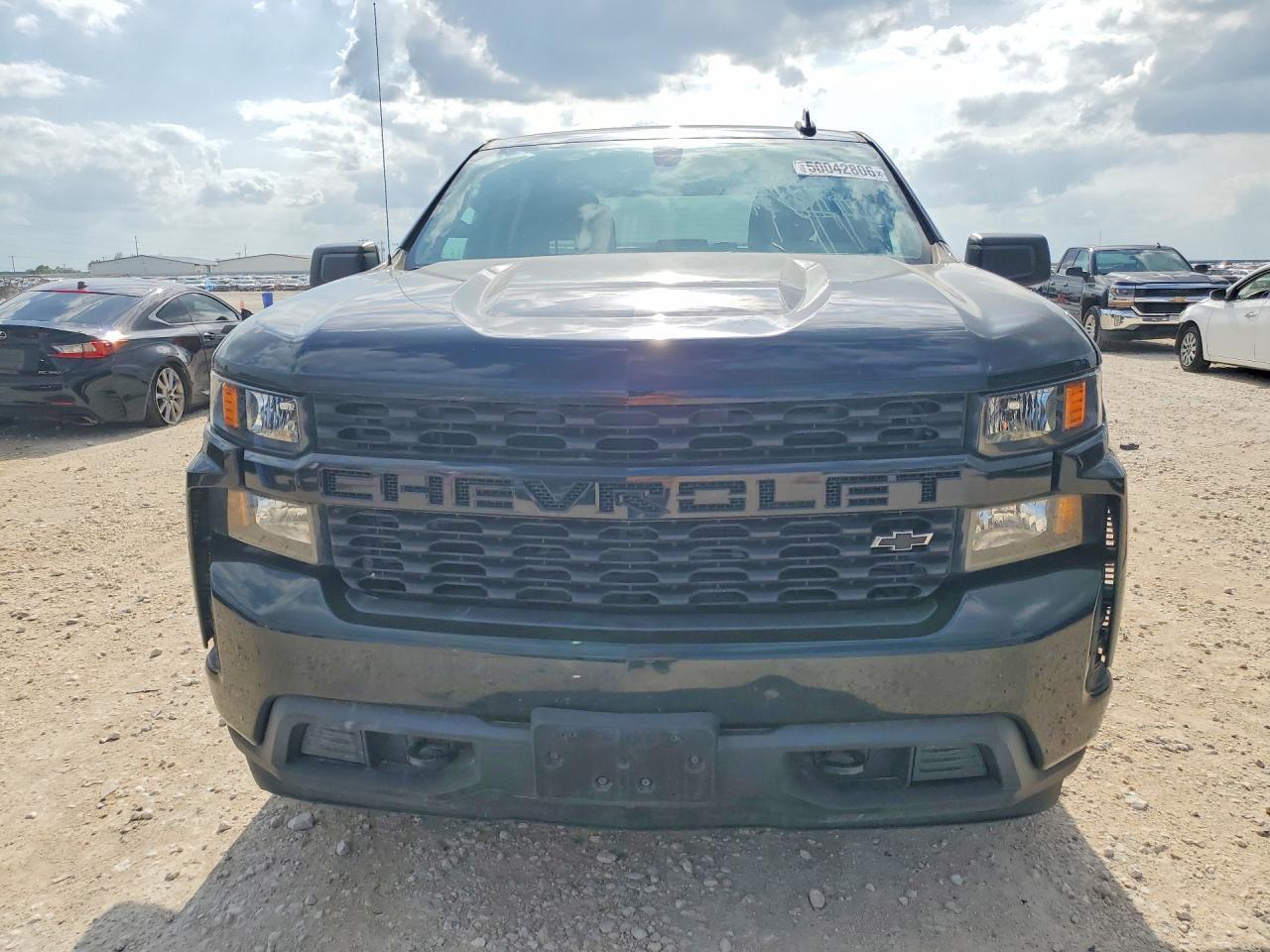 2021 Chevrolet Silverado C1500 Custom