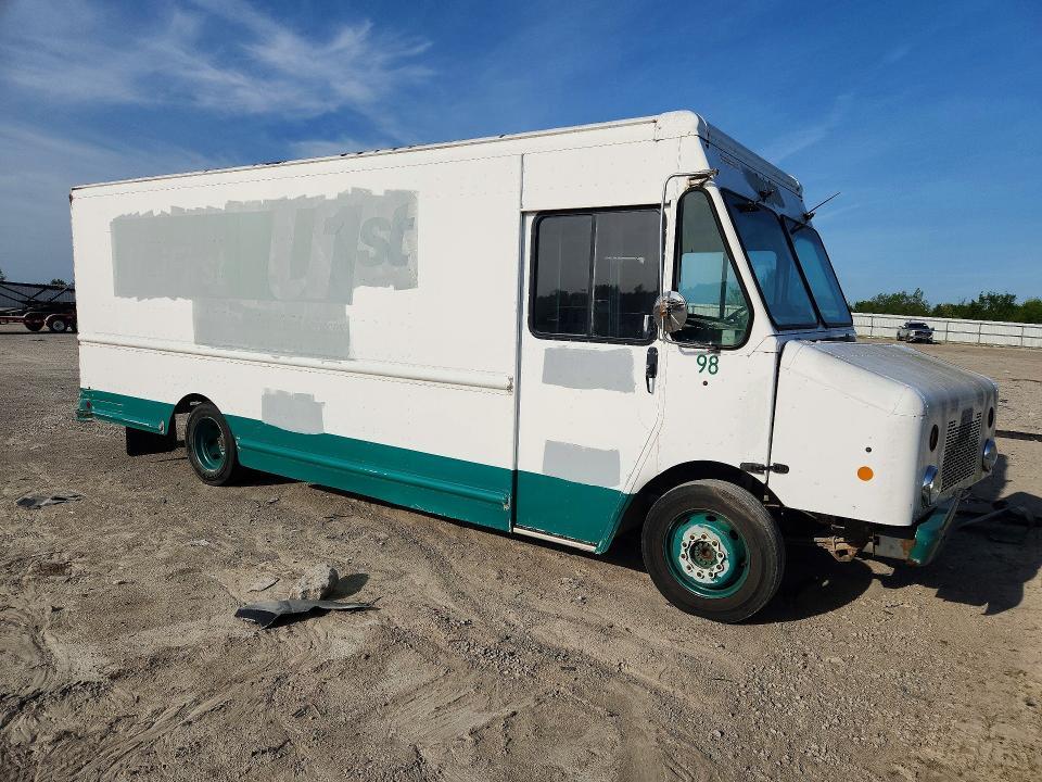 2009 Workhorse Custom Chassis W42 Delivery Truck