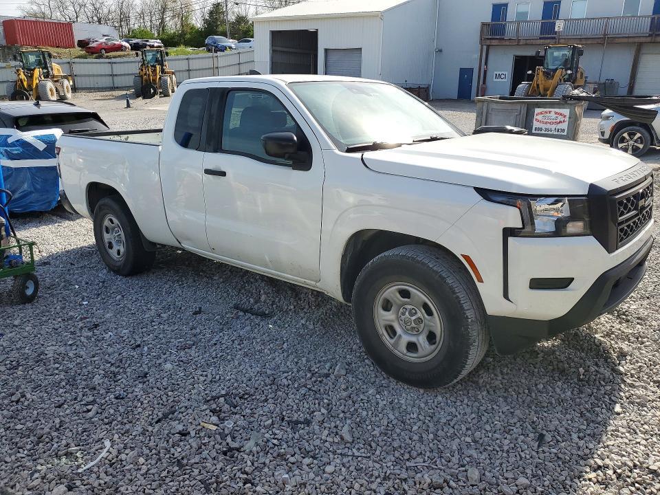 2022 Nissan Frontier S