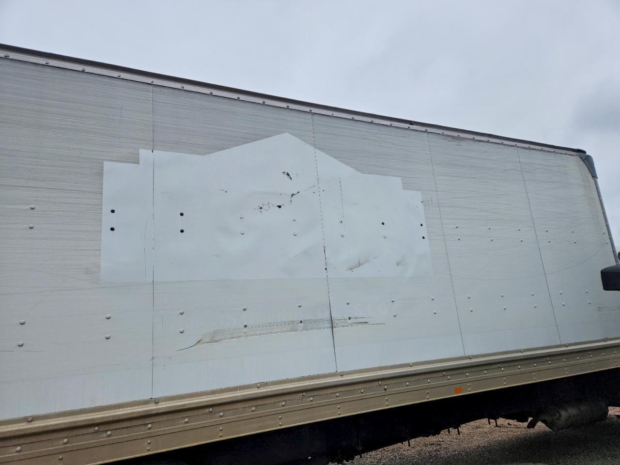 2020 Freigliner 2020 Freightliner Business Class M2 BOX Truck