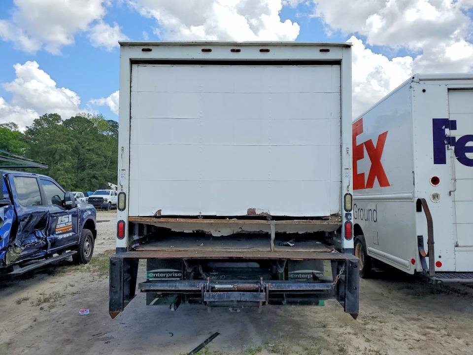 2016 Ford E350 BOX Truck