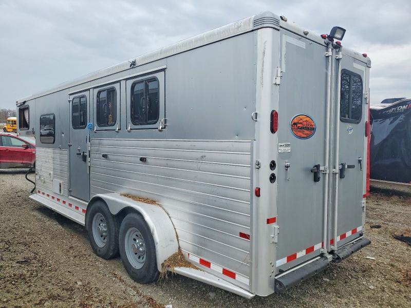 2013 Sundowner Horse Trailer