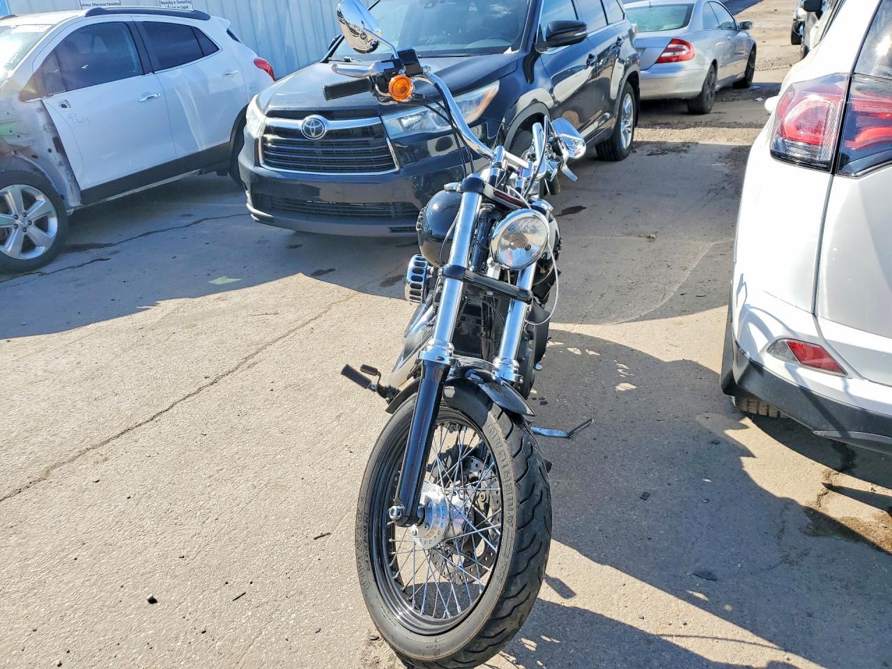 2014 Harley-Davidson Fxdb Dyna Street BOB