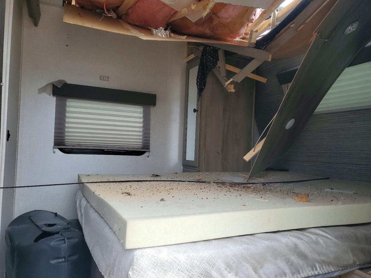 2022 Surveyor 2022 Forest River Surveyor Camper