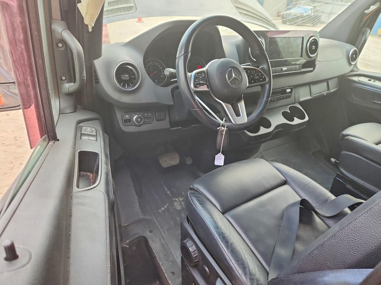 2021 Mercedes-Benz Sprinter 2500