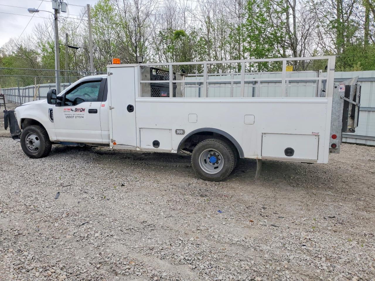 2021 Ford F350 Super Duty Utility / Service Truck