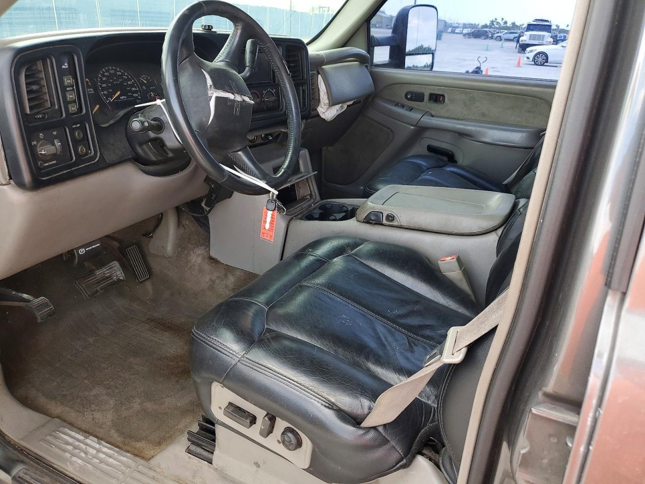 2002 GMC Sierra K2500 Heavy Duty