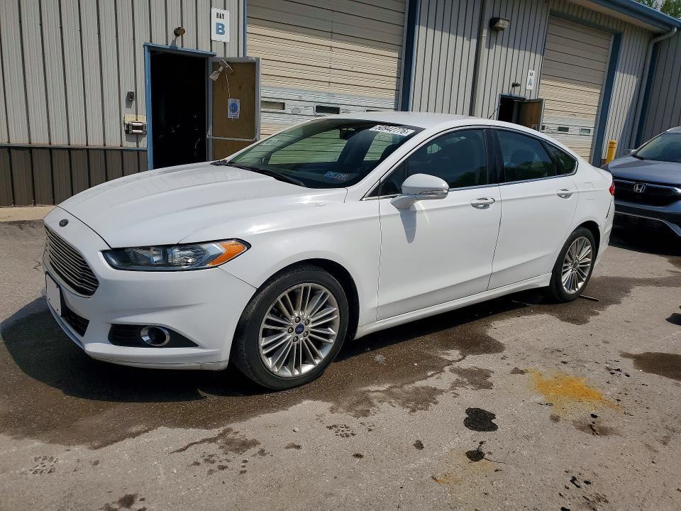 2014 Ford Fusion se