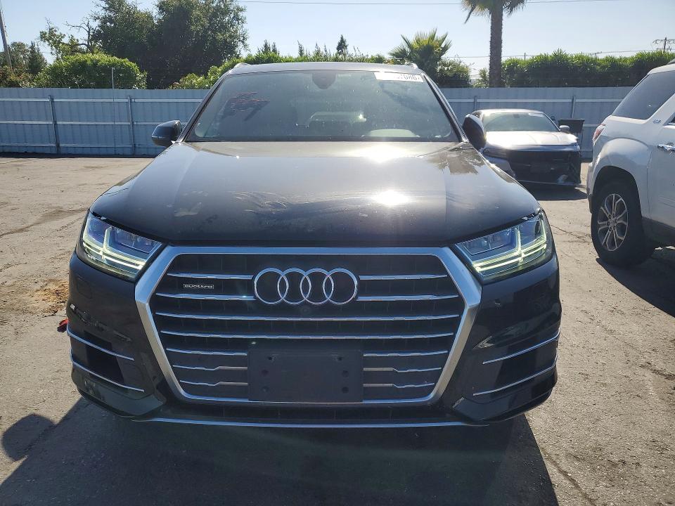 2017 Audi Q7 Premium Plus