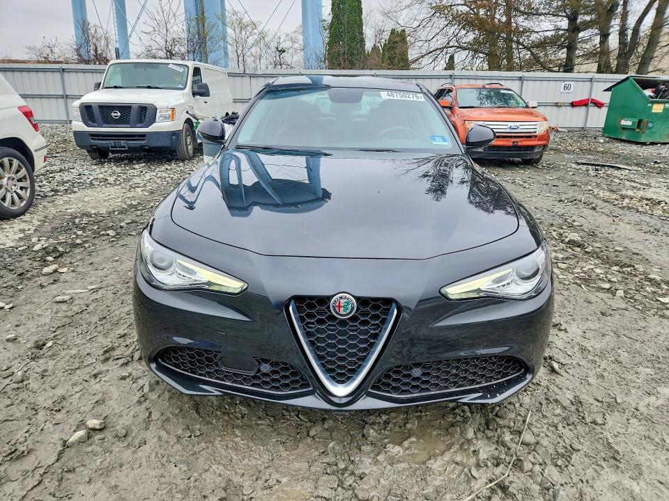 2018 Alfa Romeo Giulia Q4