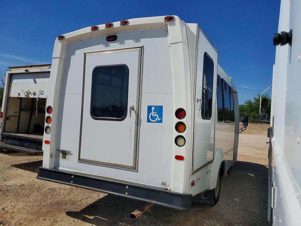 2016 Ford E350 Shuttle bus