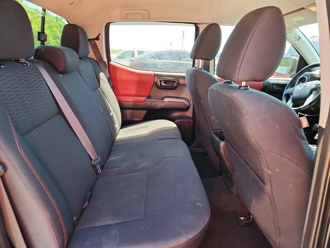 2017 Toyota Tacoma SR5 V6