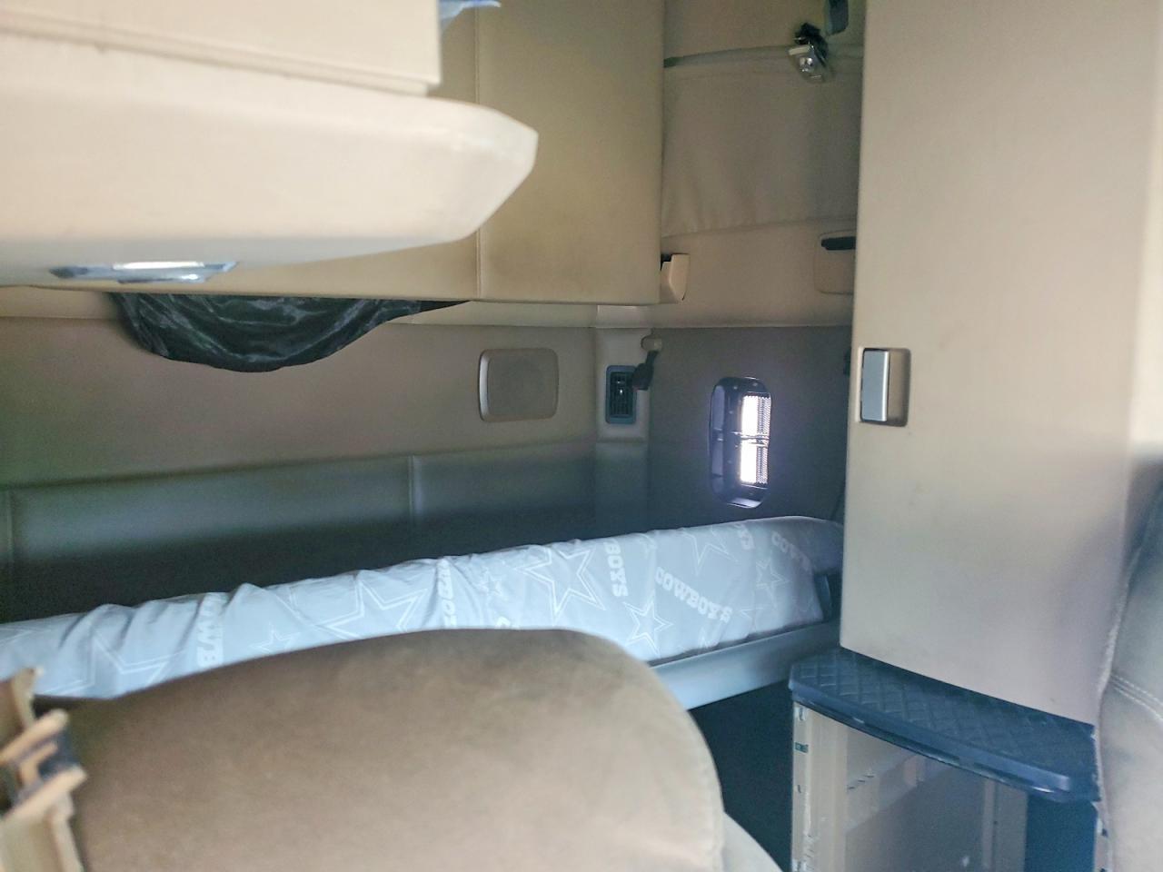 2018 Kenworth Construction T680