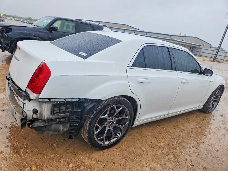 2016 Chrysler 300 Limited
