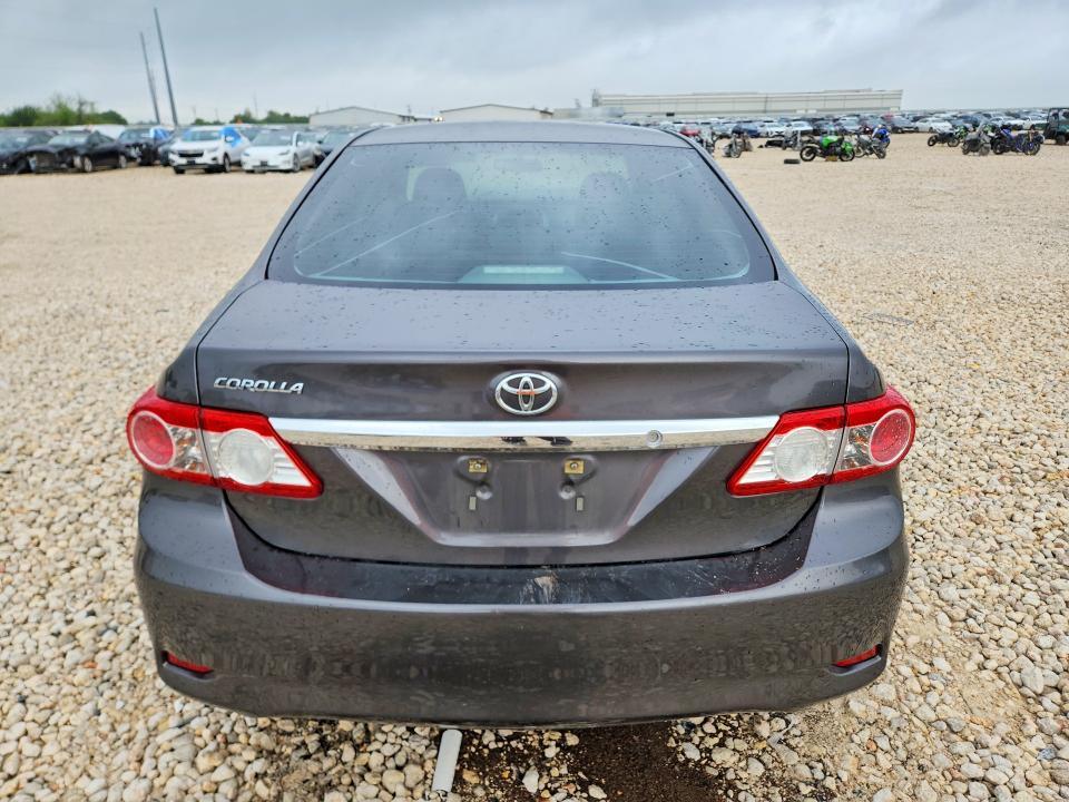 2013 Toyota Corolla l