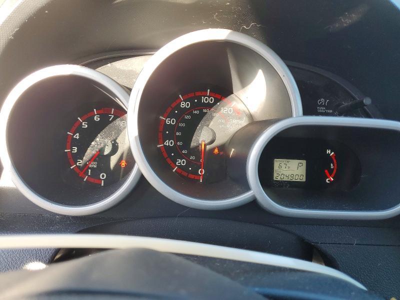 2009 Toyota Matrix Base