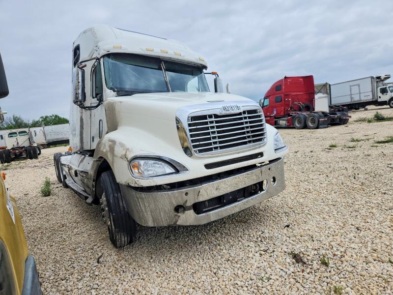 2007 Freightliner Conventional Columbia