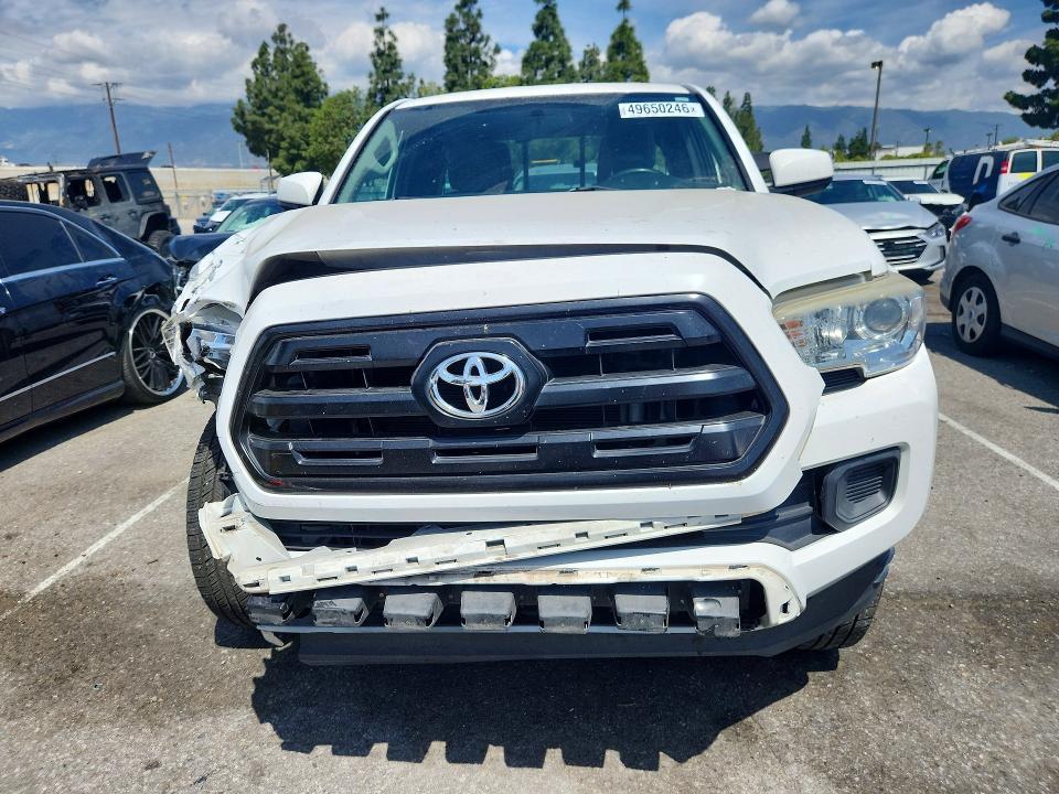 2016 Toyota Tacoma SR