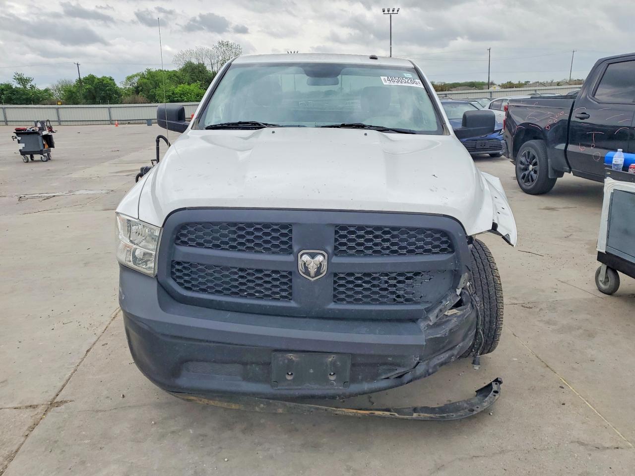 2023 Dodge RAM 1500 Classic Tradesman