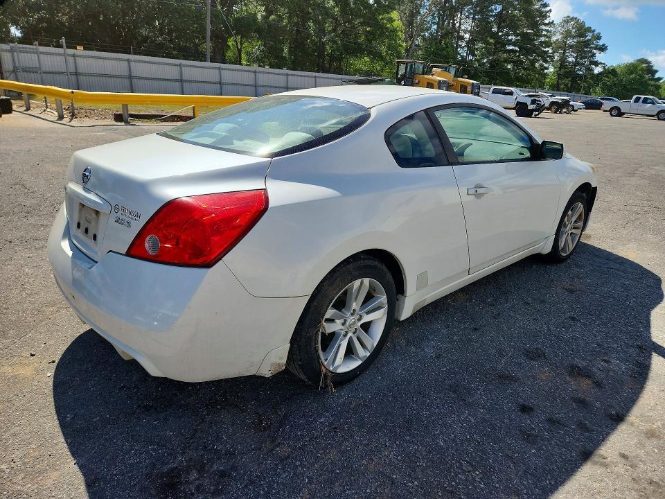 2012 Nissan Altima s