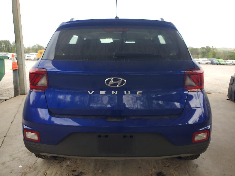2026 Hyundai Venue sel