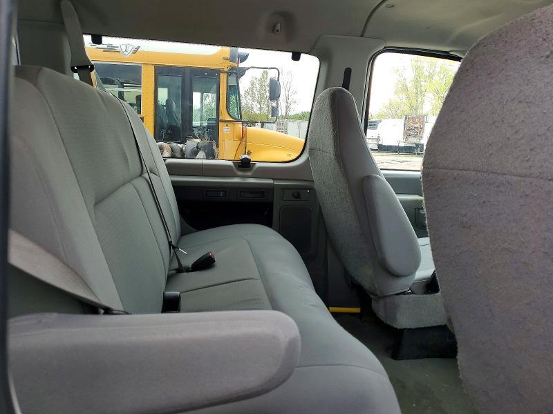 2008 Ford Ecoline