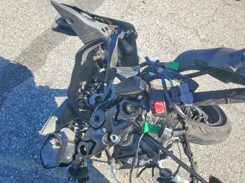 2025 Suzuki GSX1300 RR