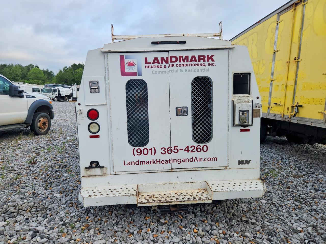 2007 Ford Econoline E350 Super Duty Cutaway Van