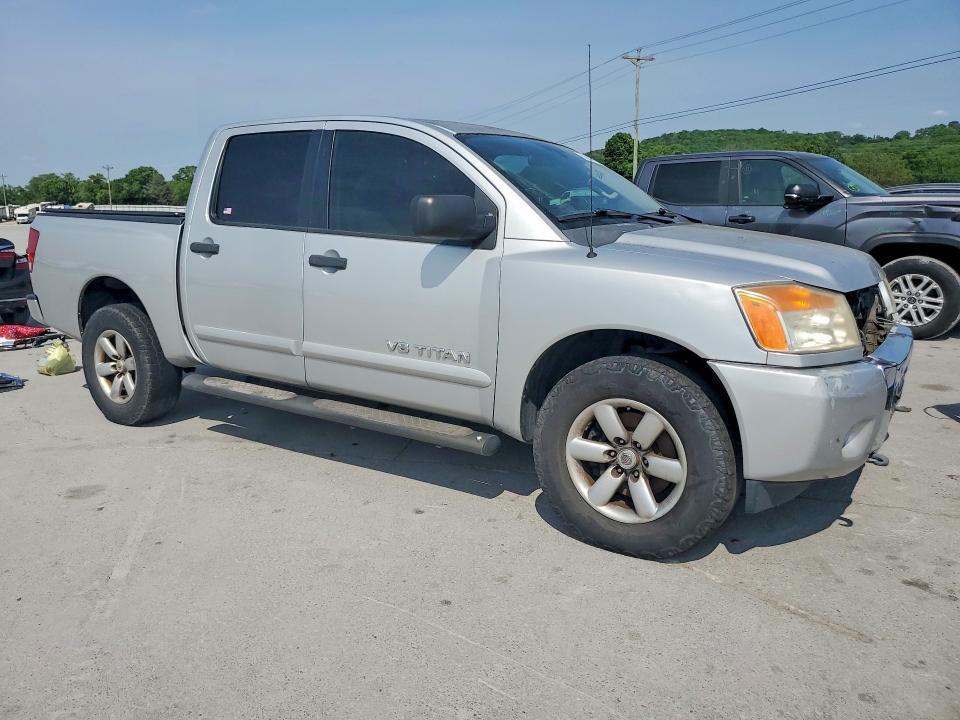 2013 Nissan Titan S