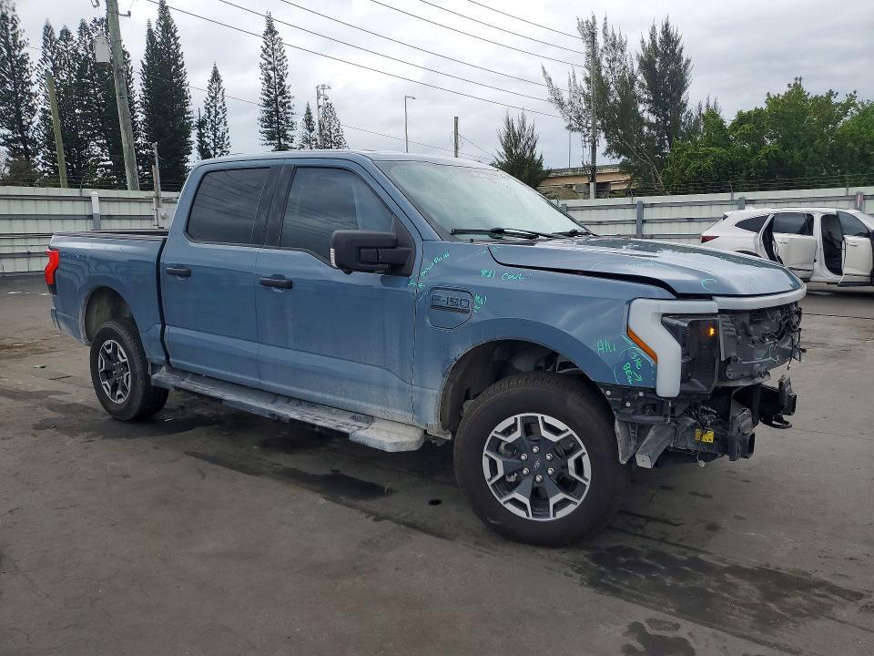 2023 Ford F150 Lightning XLT