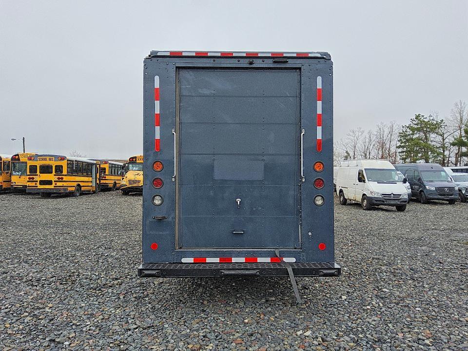 2021 Ford F59