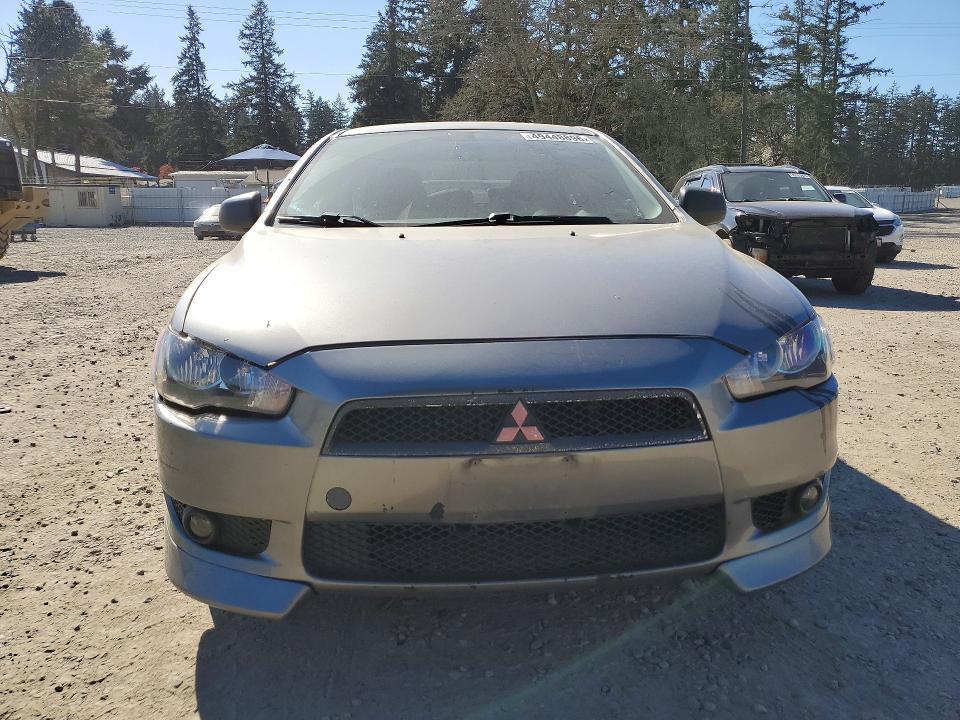 2014 Mitsubishi Lancer es