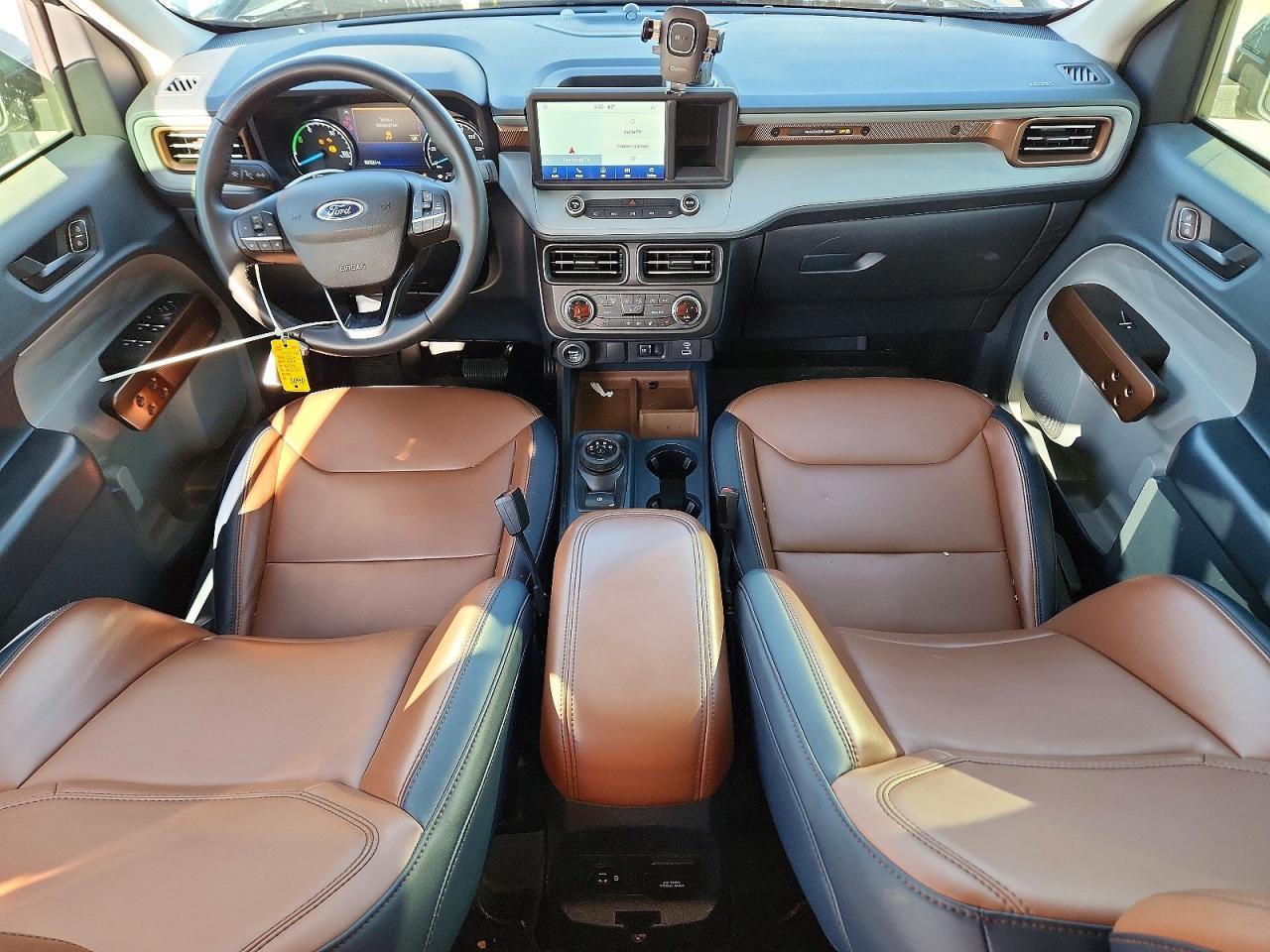 2023 Ford Maverick XL