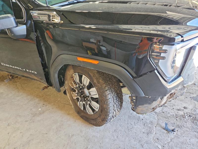 2024 GMC Sierra K2500 Denali