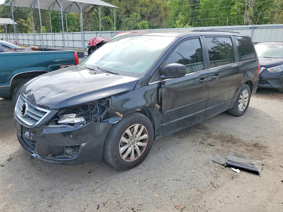 2013 Volkswagen Routan se