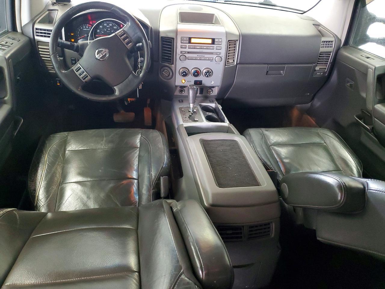 2005 Nissan Titan XE