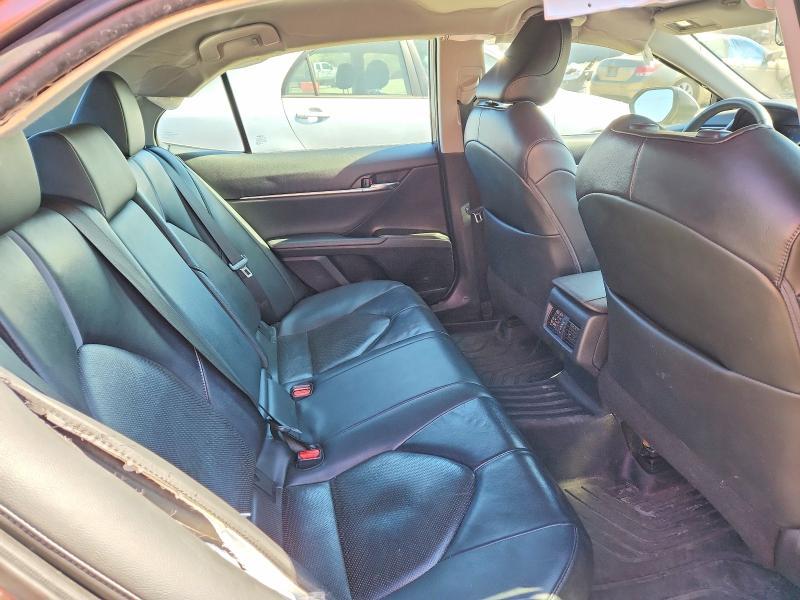 2021 Toyota Camry Hybrid xle