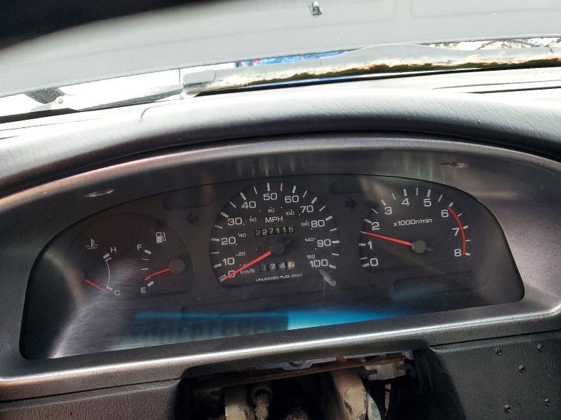 1995 Nissan Truck XE V6